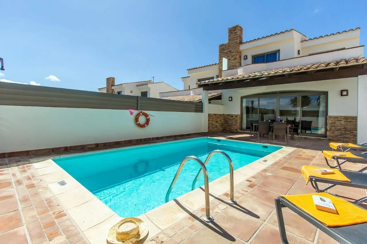 קורלחו Villa Juliana By Villa Plus